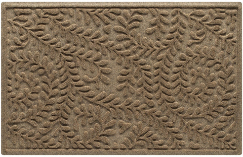 WaterHog Boxwood Front Door Mat with absorbent design traps moisture at entry