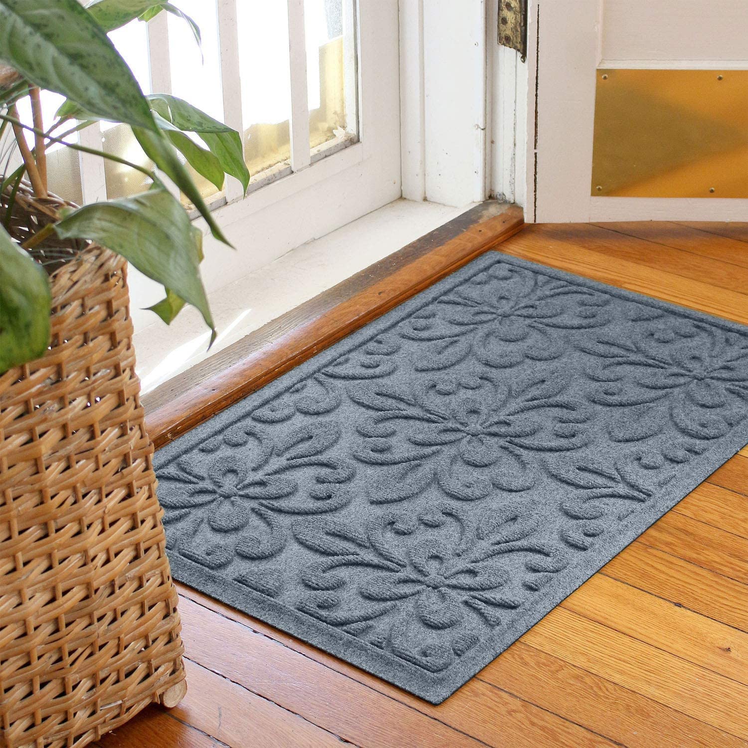 WaterHog Phoenix Bluestone 2x3 entryway back door mat for outdoor use.