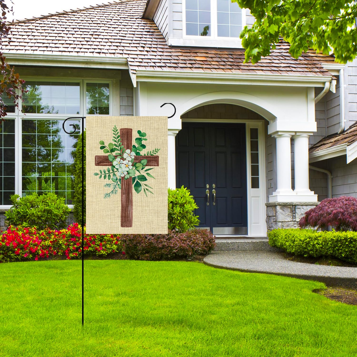 Watinc burlap garden flag material—durable and lightweight for seasonal reuse.