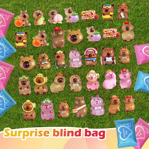 WAWIBEE capybara resin mini figures in classic style for shelf decor