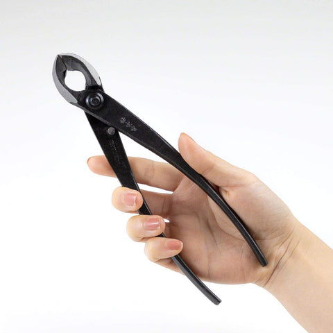 Wazakura made in Japan studio shot emphasizes craftsmanship.