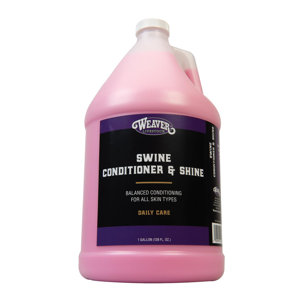Weaver Leather swine conditioner bottle promotes healthy coat and shine.