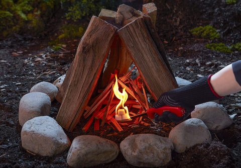 Weber fast charcoal ignition with Lighter Cubes