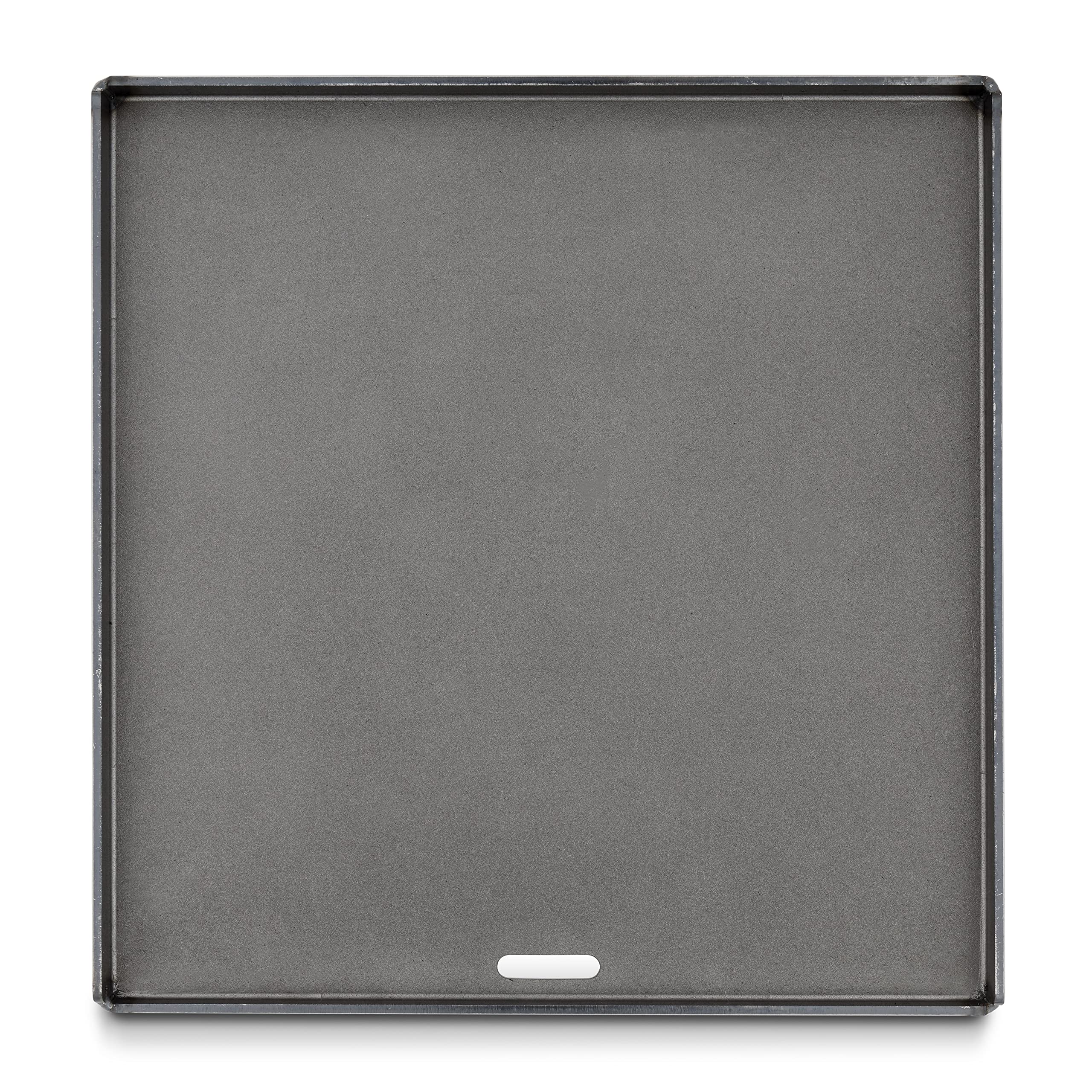 Weber Crafted flat-top griddle rim edge keeps oil and seasonings in place.
