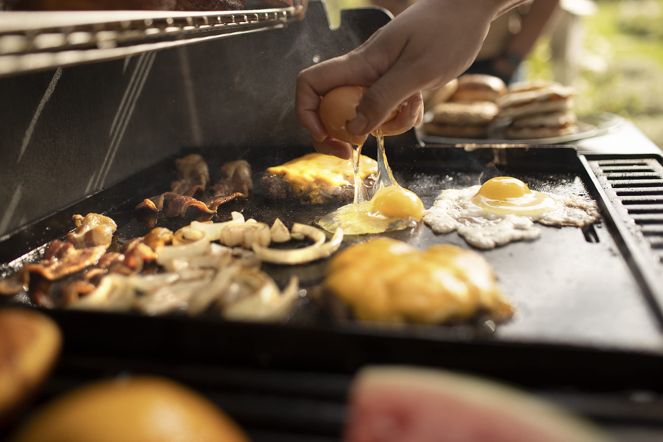 Weber Crafted frame-kit-required note helps ensure grillware compatibility.