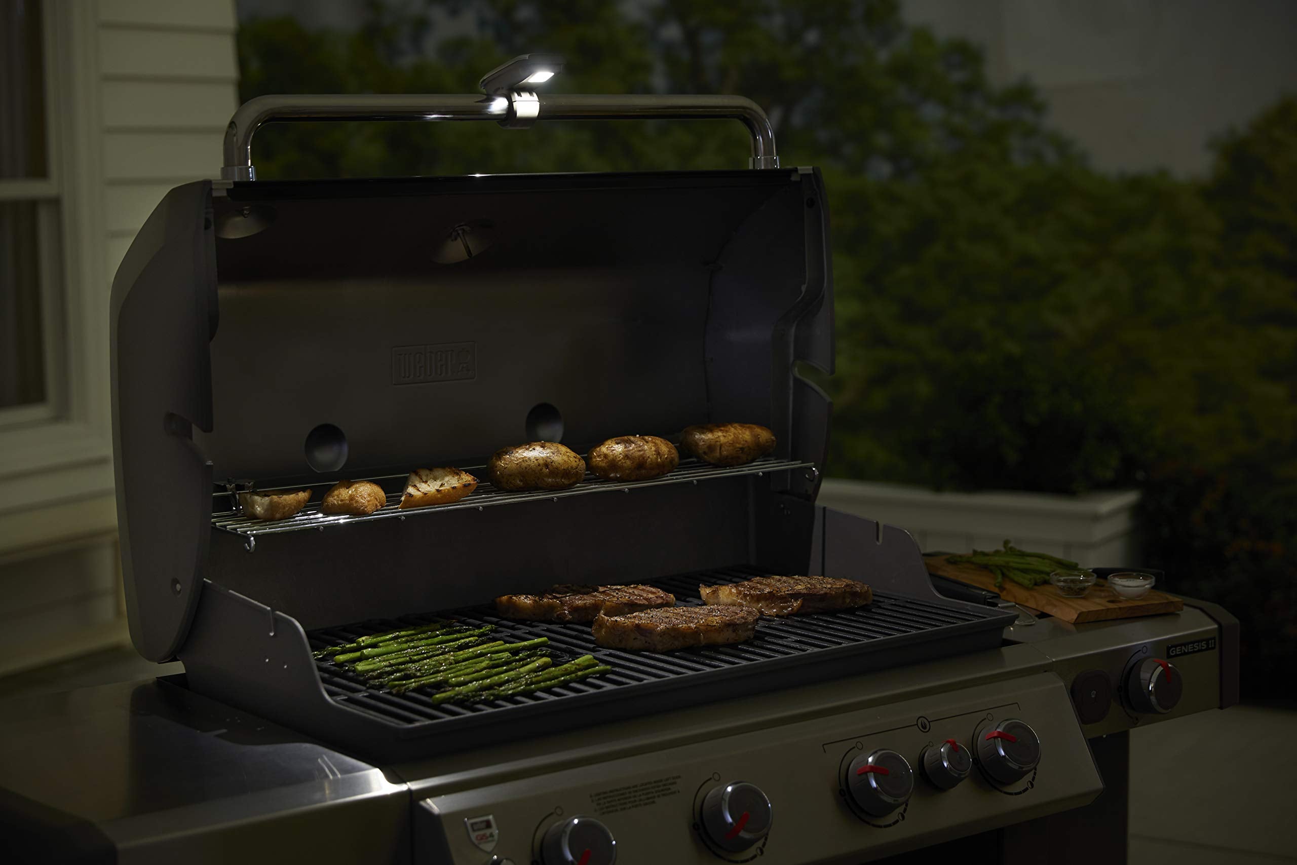 Weber Handle Grill N Go Light detachable light for flexible lighting setups