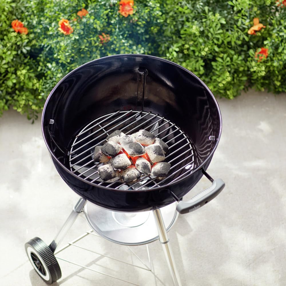 Weber heavy-duty plated steel grate for durable grilling sessions.