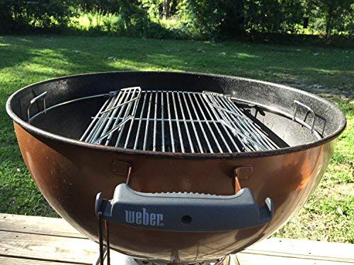 Weber Hinged Cooking Grate in-grill-prongs shows secure resting when not lifting.