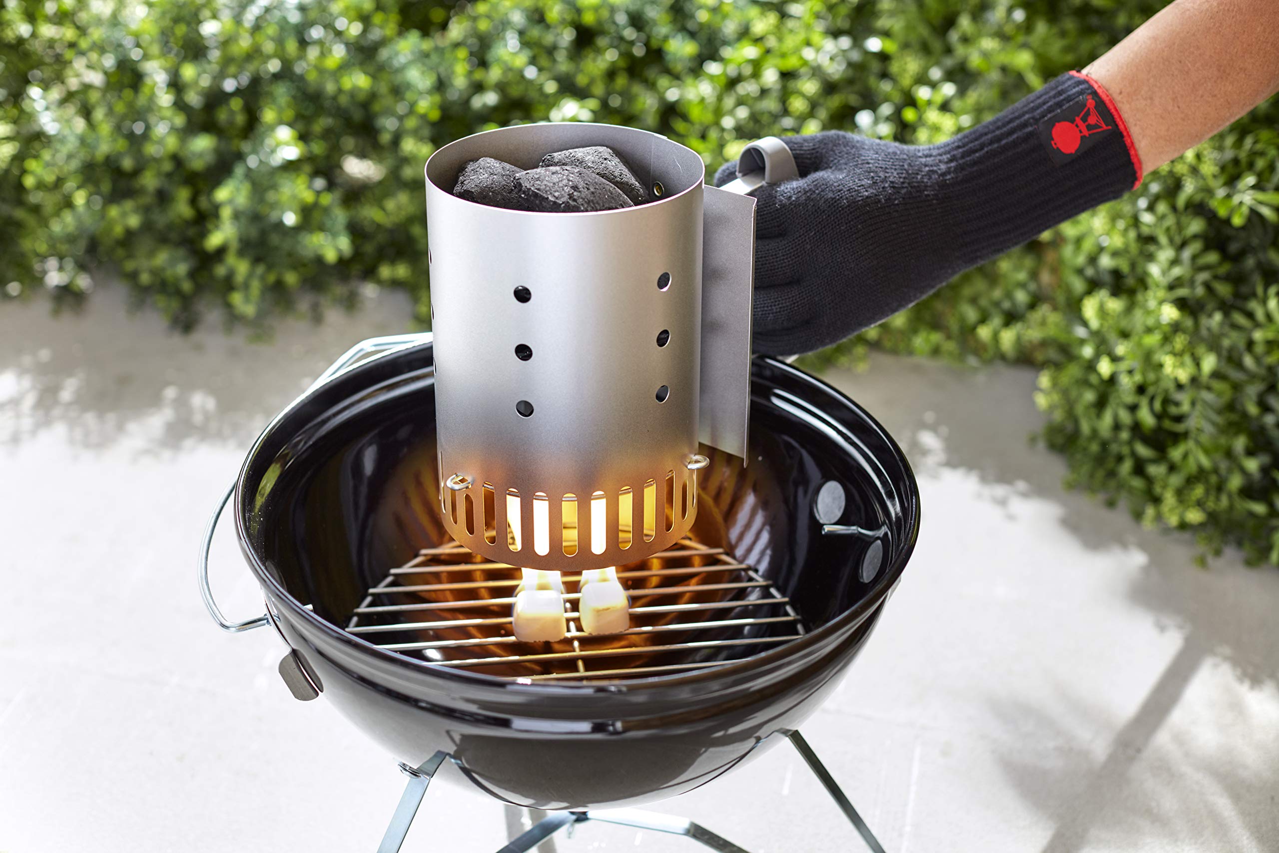 Weber Rapidfire fits Smokey Joe perfectly for easy lighting