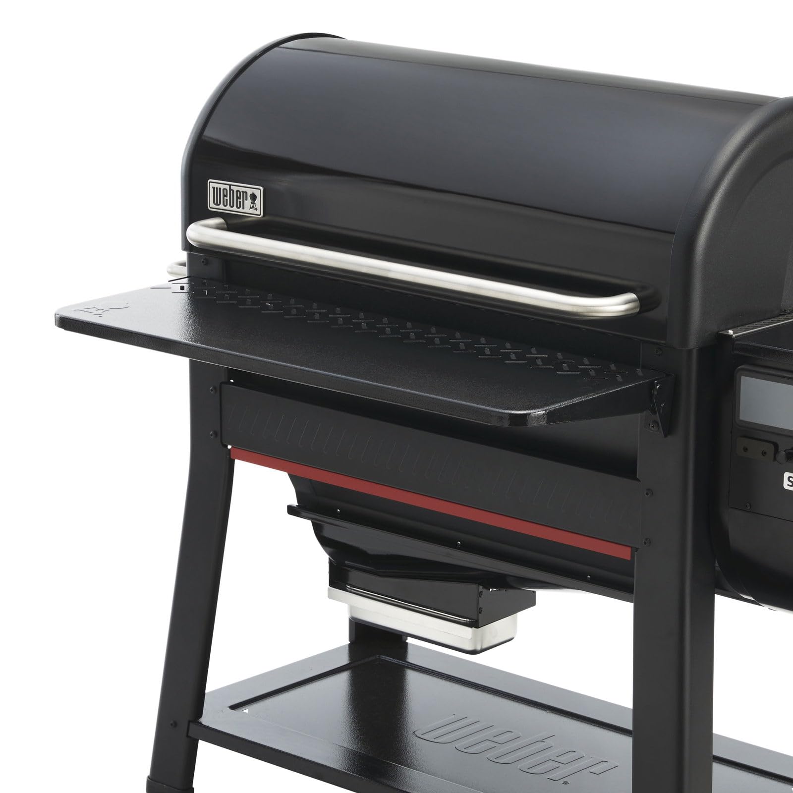 Weber Searwood 600 XL front table expands workspace for prep and seasoning.