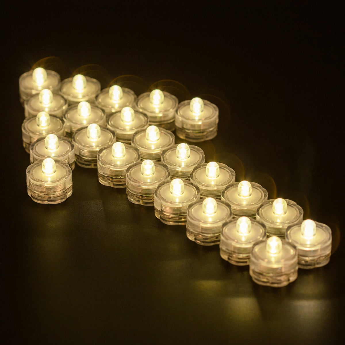 Wellgium submersible LED light with warm white glow for water filled centerpieces