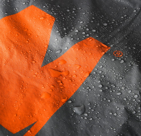 WEN cover close-up shows durable vinyl exterior with UV and water resistance