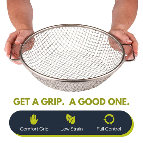 Wenses 3/8-inch mesh detail lets good material pass while holding back chunky debris.