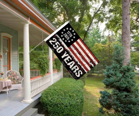 WENWELL yard display flag for elevated curb appeal.