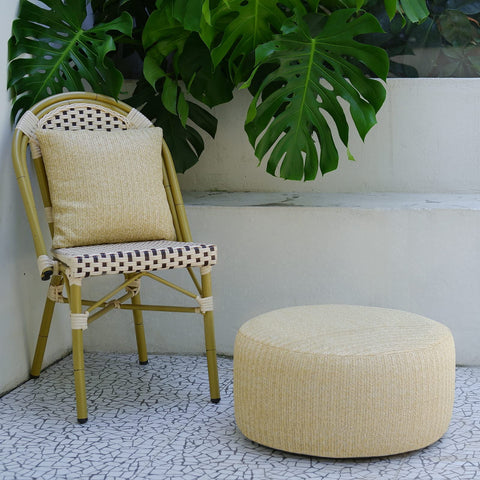 weruisi outdoor setup shows fade-resistant, water-repellent fabric