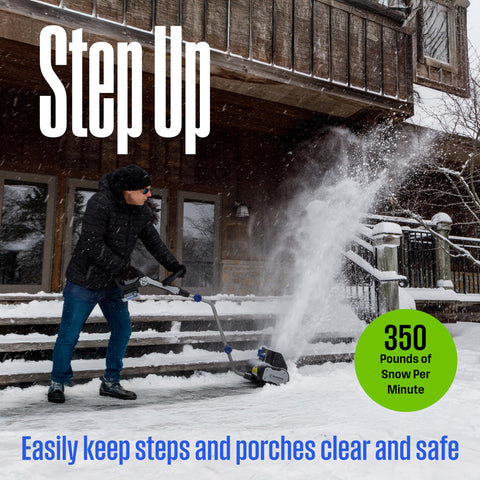 Adjustable handle of Westinghouse WSnow13ST for ergonomic comfort.