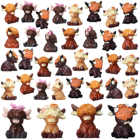 Weysat mini Highland cow figurine 1 – ideal desk decor and small garden accents