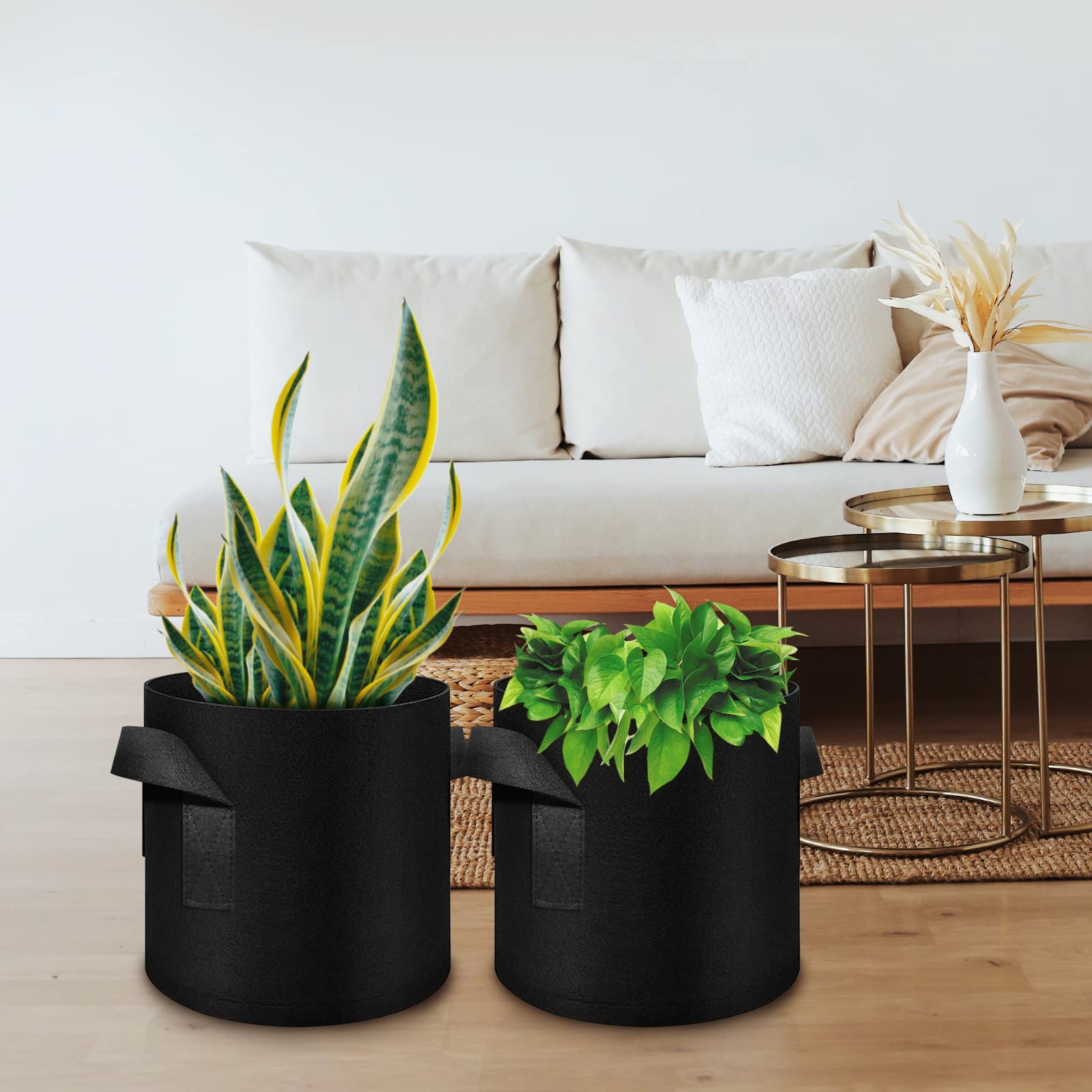 WHATWEARS indoor-outdoor gardening ready bags blend portability with sturdy construction for flexible growing.
