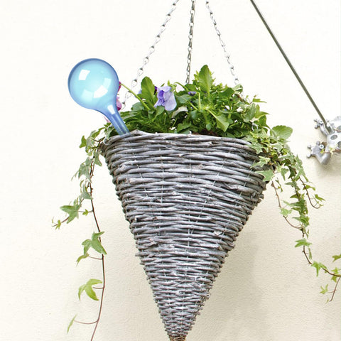 WHTCHSU small-watering-globes set for indoor and outdoor use.