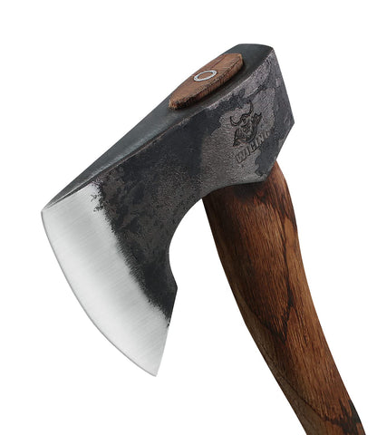 WICING 1065 high-carbon steel blade for lasting edge.