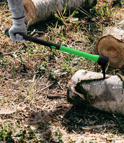 WICING Hookaroon easy-use design makes rearranging logs quicker and safer.