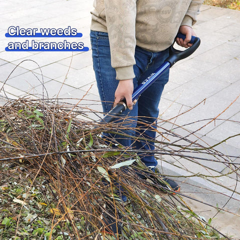 WIKER Pitchfork sturdy construction for long-lasting garden digging.