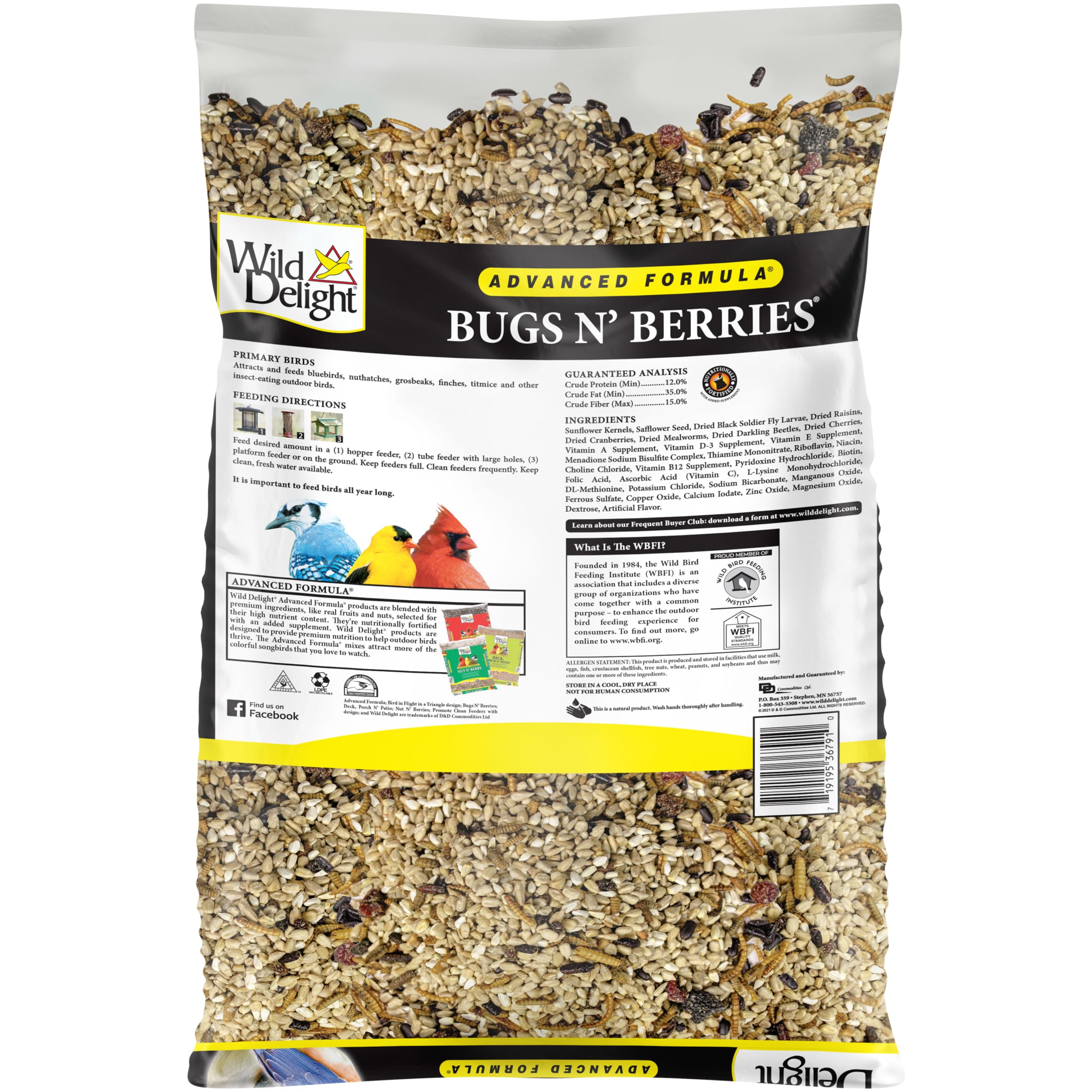 Fruits mix with raisins and cranberries in Wild Delight for natural flavor.