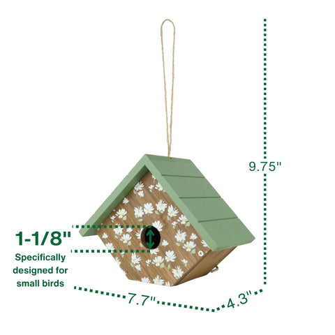 Wild Wings Springwood Daisy wren house hole detail showing 1 1/8 inch opening