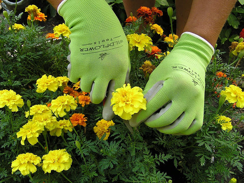 WILDFLOWER Tools nitrile palms protect against small cuts and chemicals.