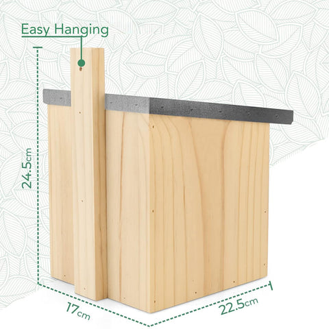 Wildlife Friend dimensions 17cm x 22.5cm x 24.5cm provide ample nesting space.