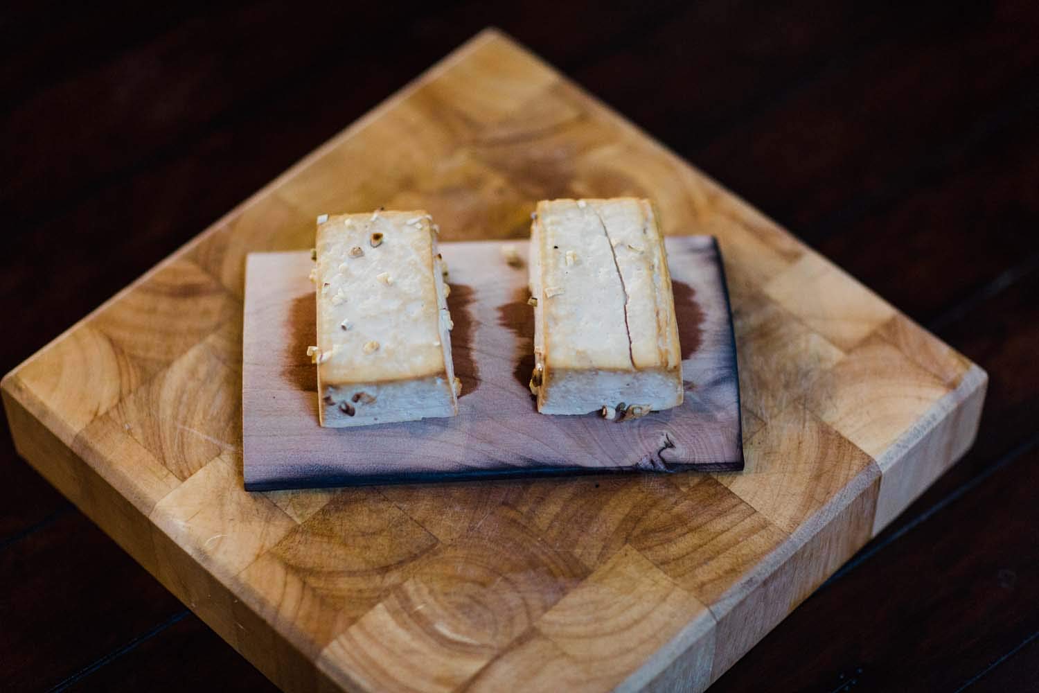 Wildwood Grilling sustainably sourced Idaho cedar highlighting eco-friendly production.
