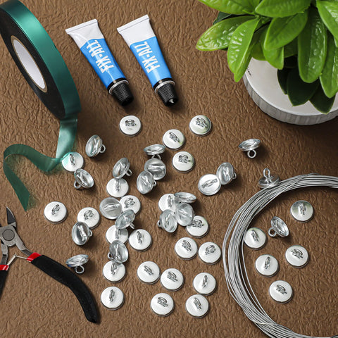 WILLBOND plant anchors support diverse climbing plants for creative gardens