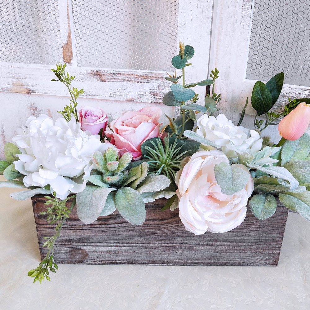 Windiy rustic wedding centerpiece planter box with florals, offering warm natural charm and versatility.