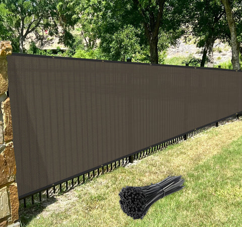 Windscreen4less customizable sizes option adapts to different fences.