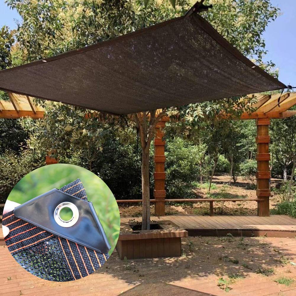 Winemana breathable shade fabric helps cooling in poultry and barns.