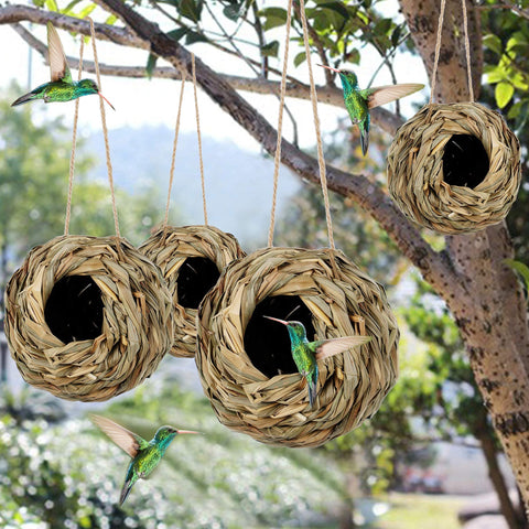 Winemana durable ball nest resists weather and keeps birds cozy.