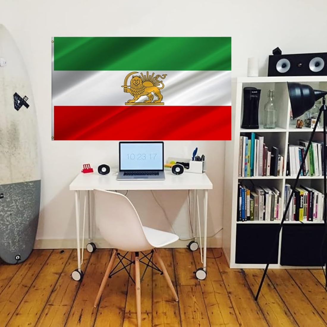 WNOHDSTT flag with brass grommets for easy pole or wall hanging.