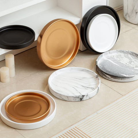 Woiida plant-saucer set complements indoor greenery and reduces mess