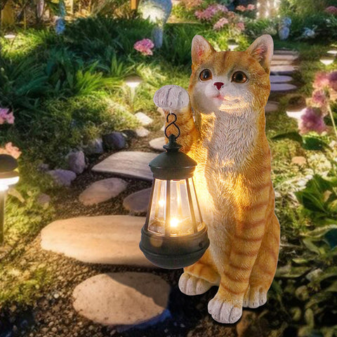 Wonder Garden gift-ready cat statue for gardening lovers and moms.