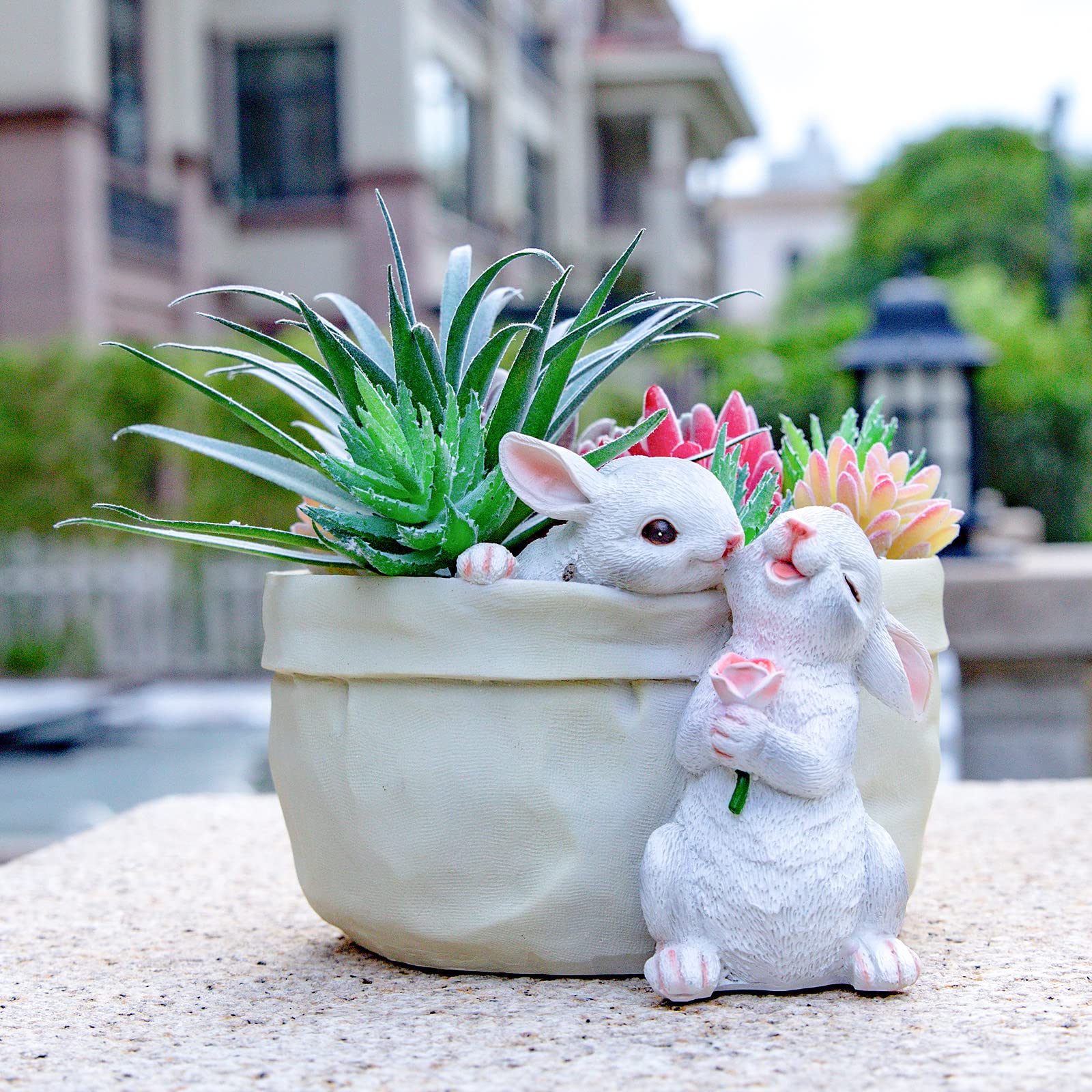 WONDHOME flower pot packaging shows safe, protective boxing for shipment.