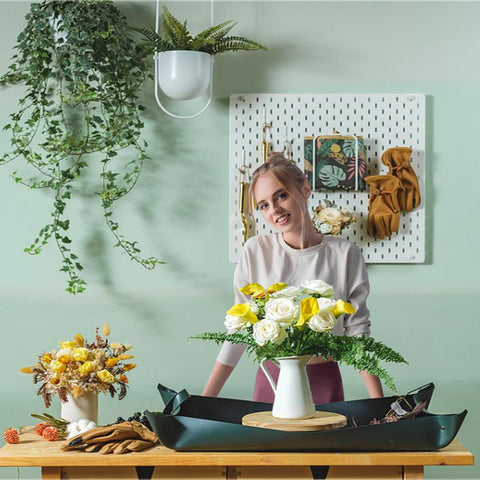 WondMall indoor-outdoor plant mat used on lawn or terrace