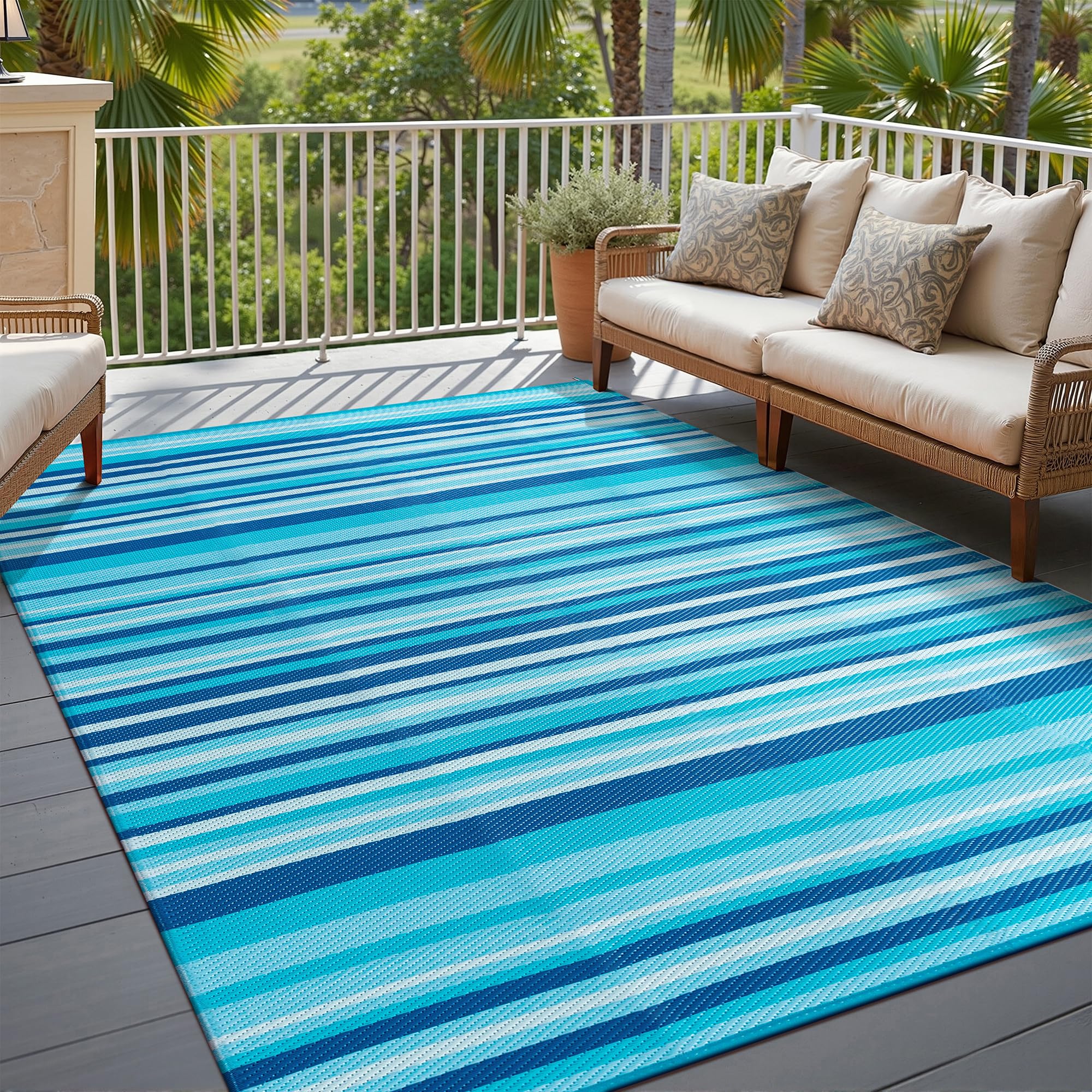 WondRg reversible stripe design rug for versatile patio styling