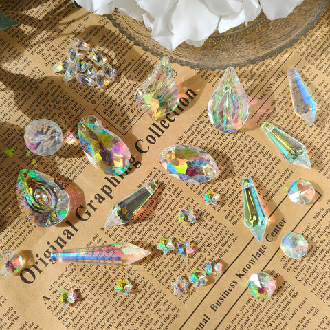 Worgree large metal shapes for creating striking sun catcher accents.