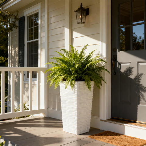Worth Garden removable plug provides indoor water retention when needed.