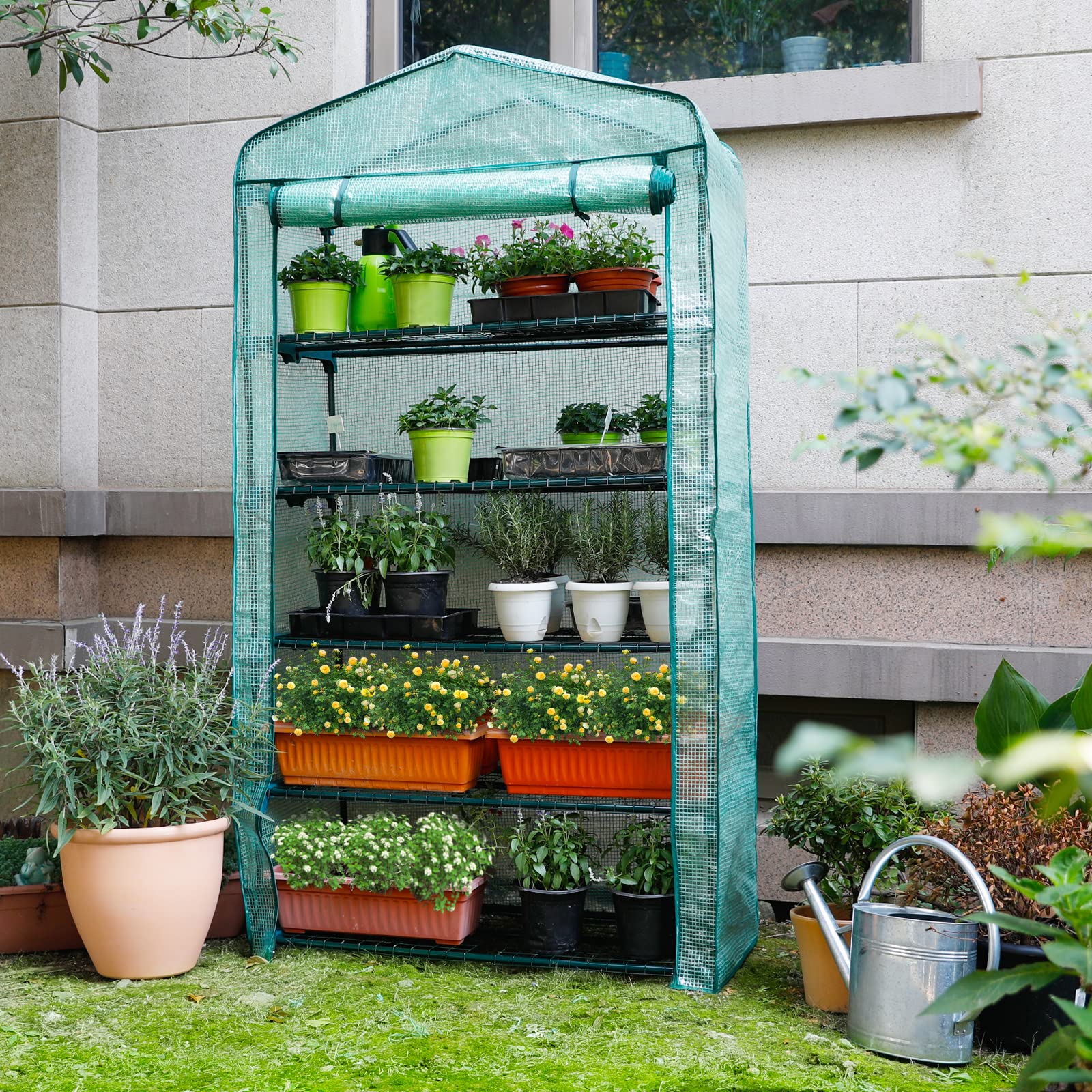 Worth Garden foldable design enabling quick storage after growing cycle