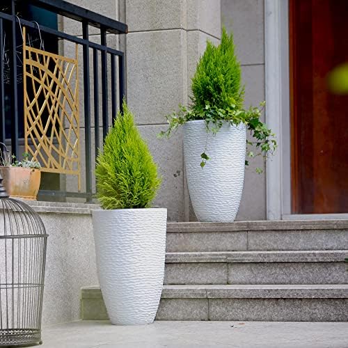 Worth Garden planter resists wear and graffiti for a cleaner look.
