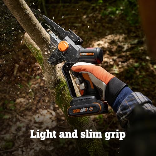 WORX pruning saw lightweight design for easy one handed trimming