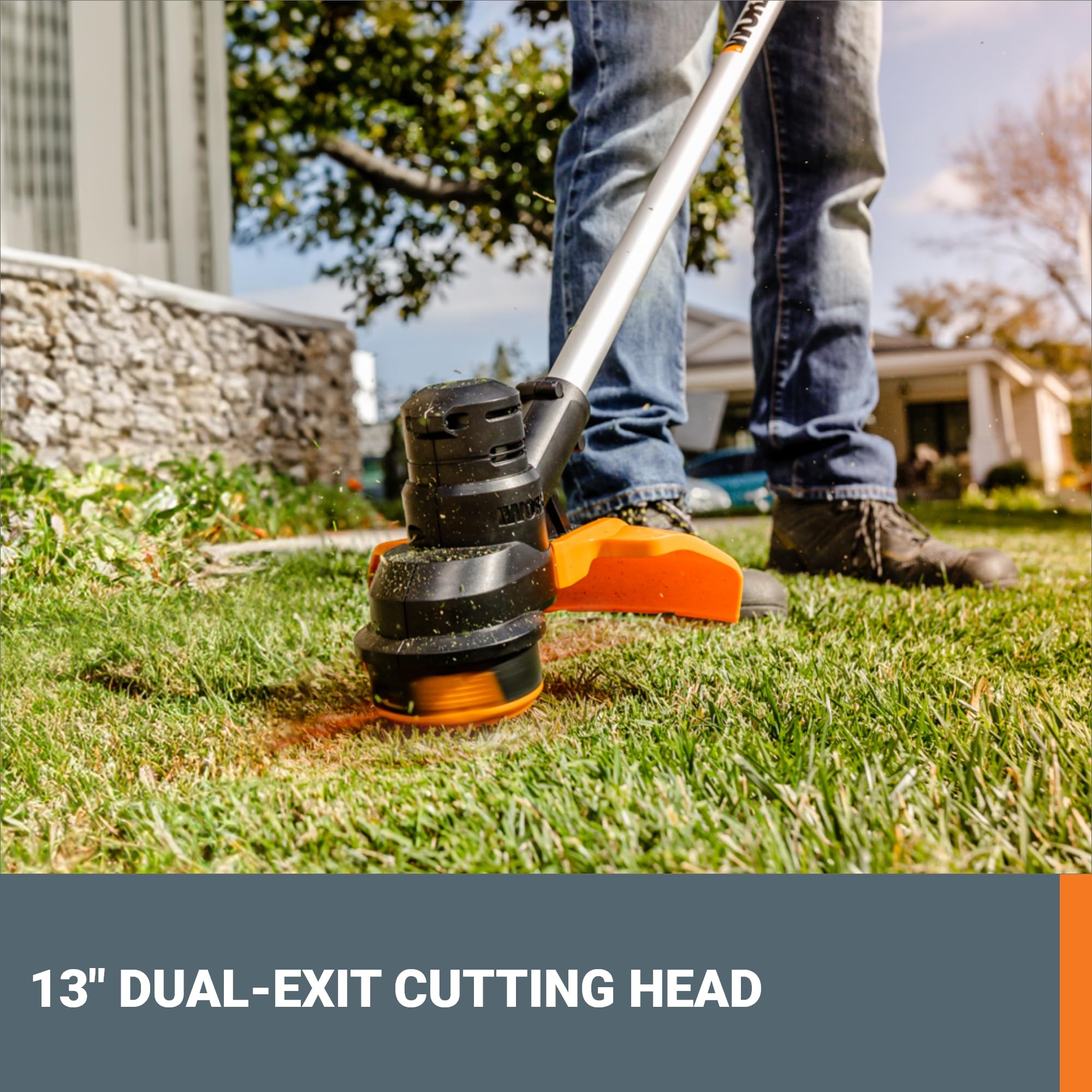 WORX WG183 automatic-feed spool simplifies line advancement during trimming.