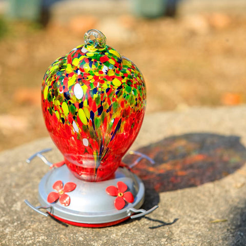 WOSIBO hummingbird feeder includes cotton lanyard for portable hanging