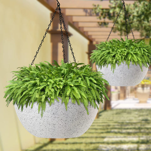 Lightweight WOUSIWER planter is easy to relocate indoors or outdoors